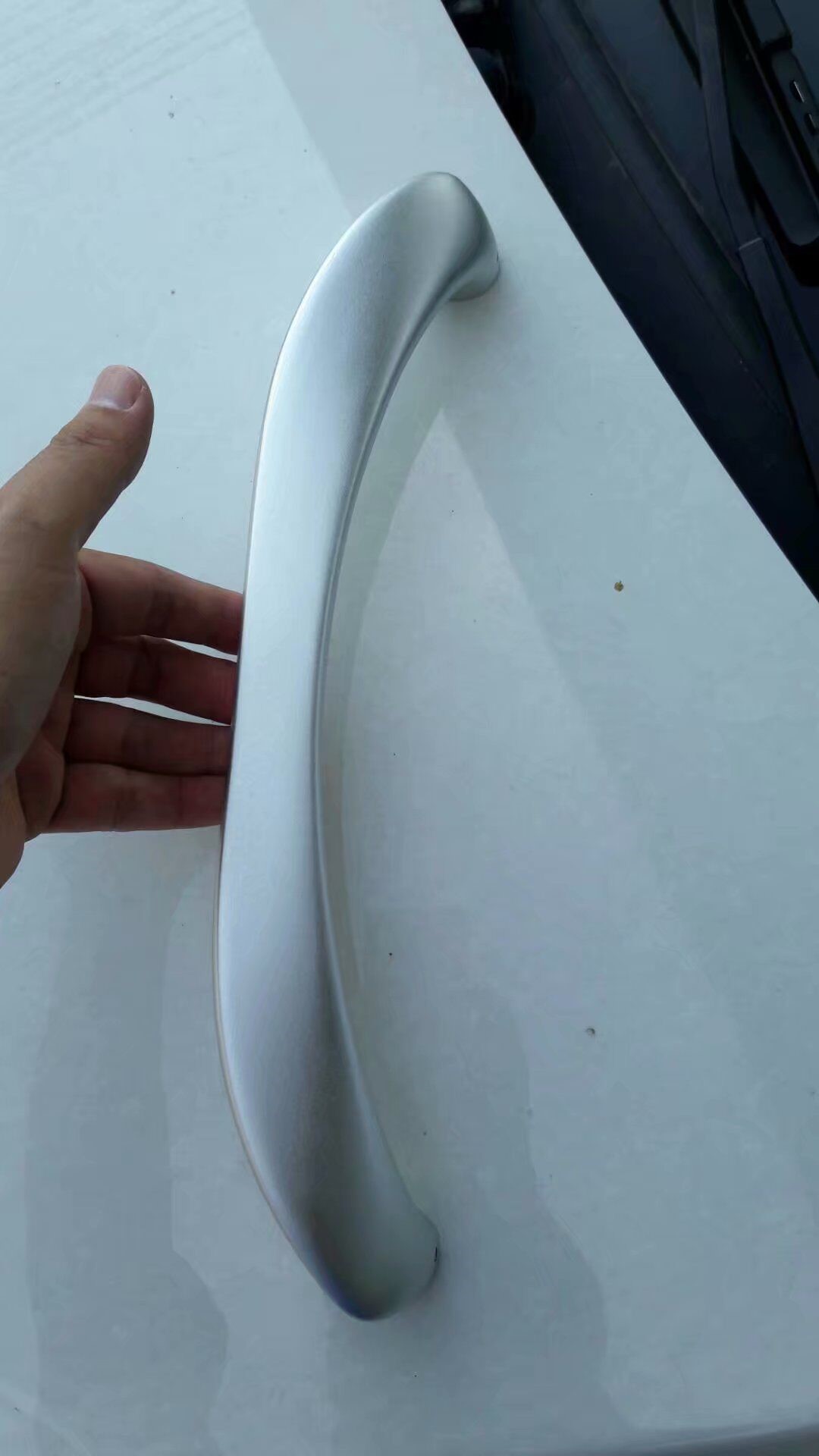 L368 handle