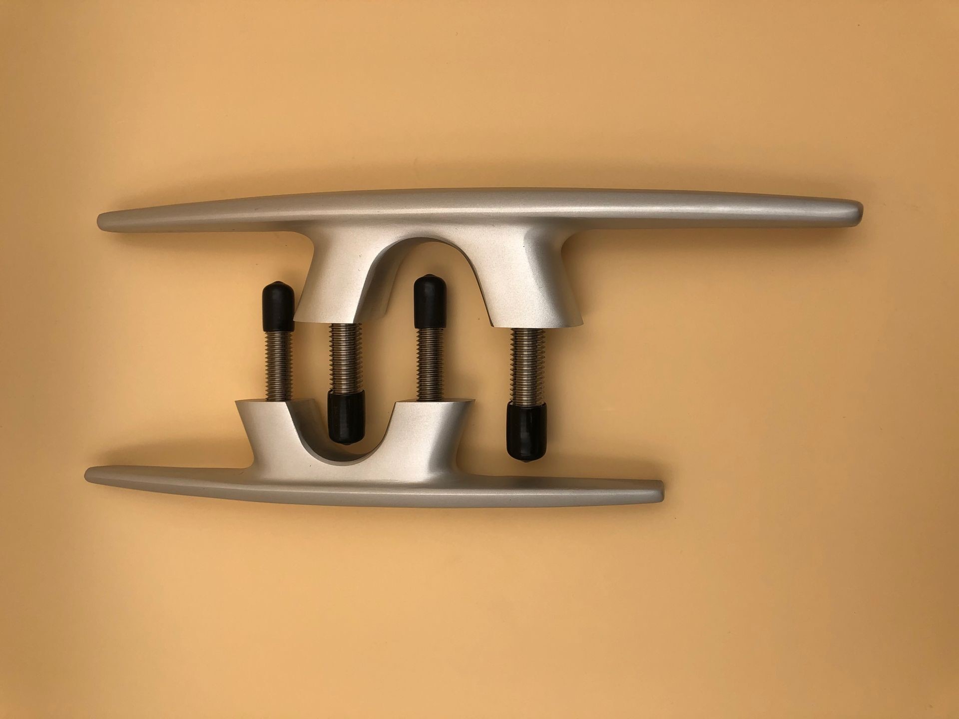 L308