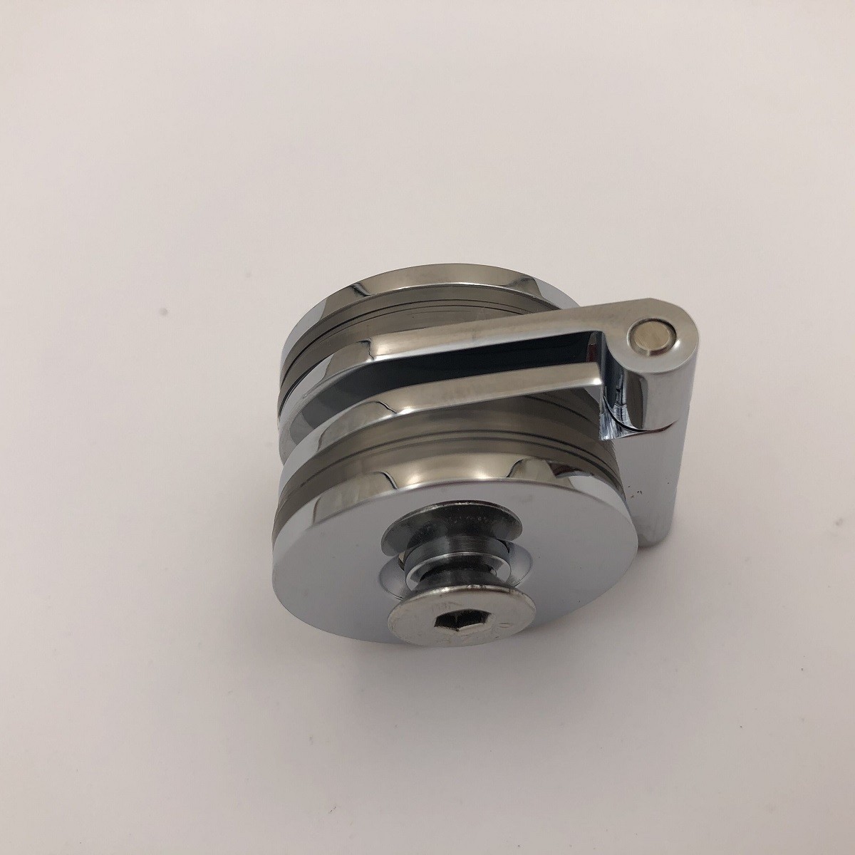 small dual glass hinge