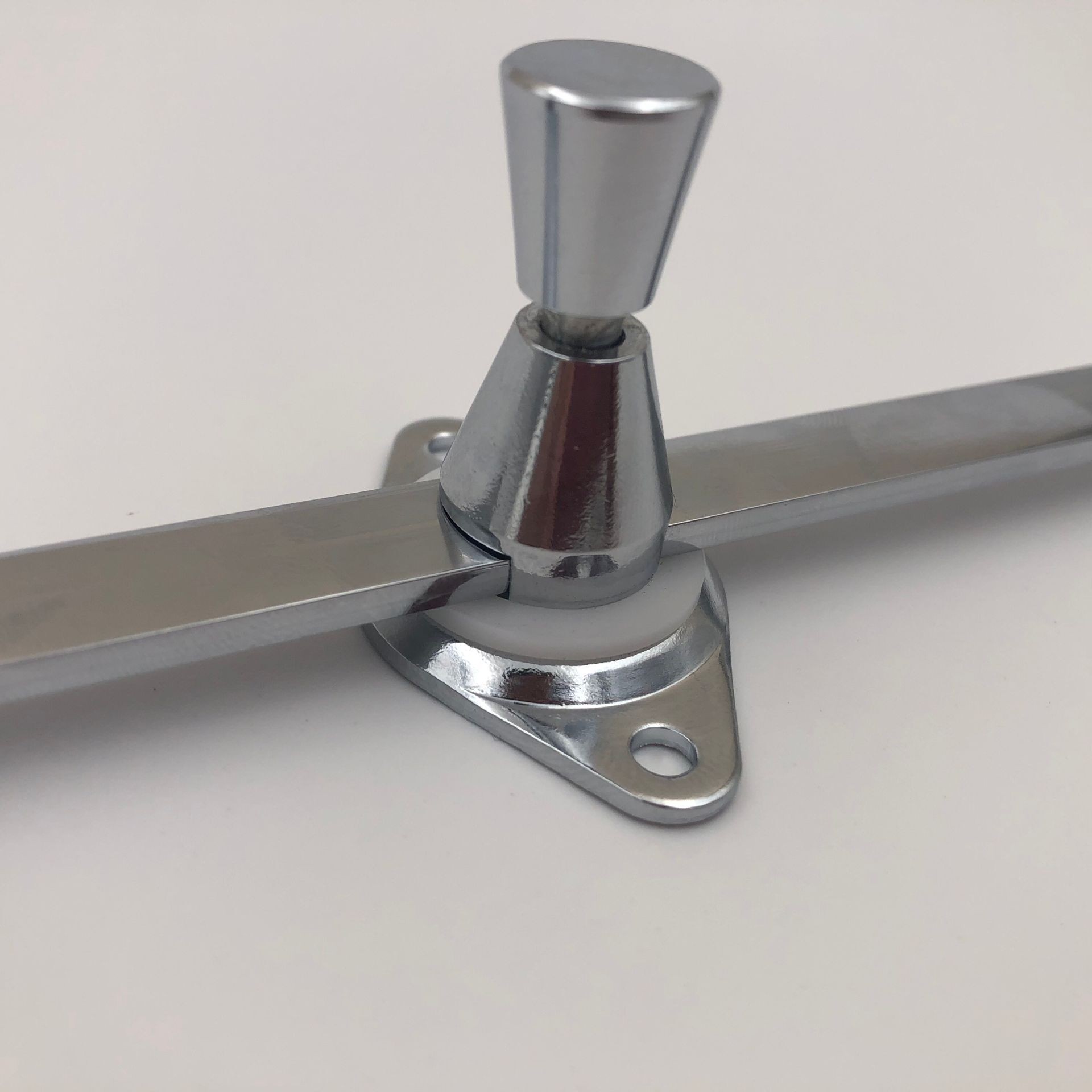 top open door hinge