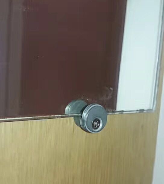Mirror fixing hardware